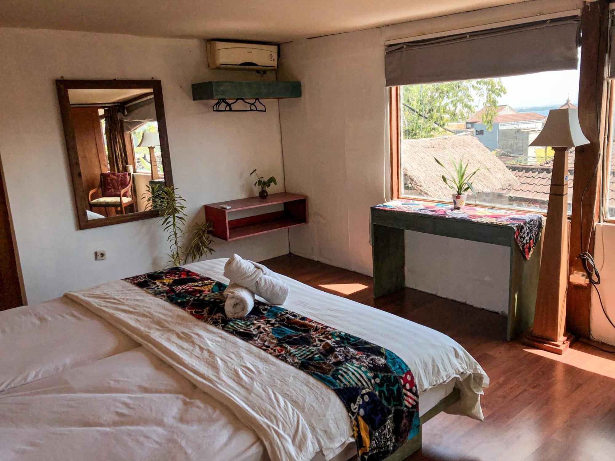 Bed and Breakfast The Tree House à Nusa Dua  Extérieur photo